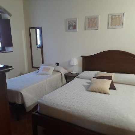Poggio Desto Bed & Breakfast クアッラータ エクステリア 写真