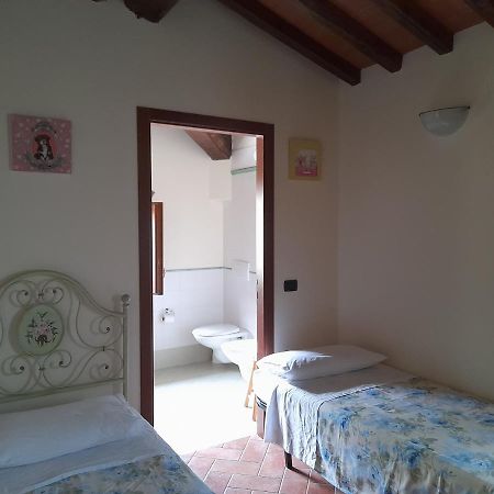 Poggio Desto Bed & Breakfast クアッラータ エクステリア 写真